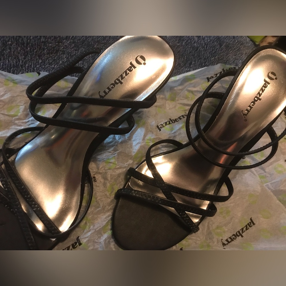 Black & Silver Jazzberry Heels